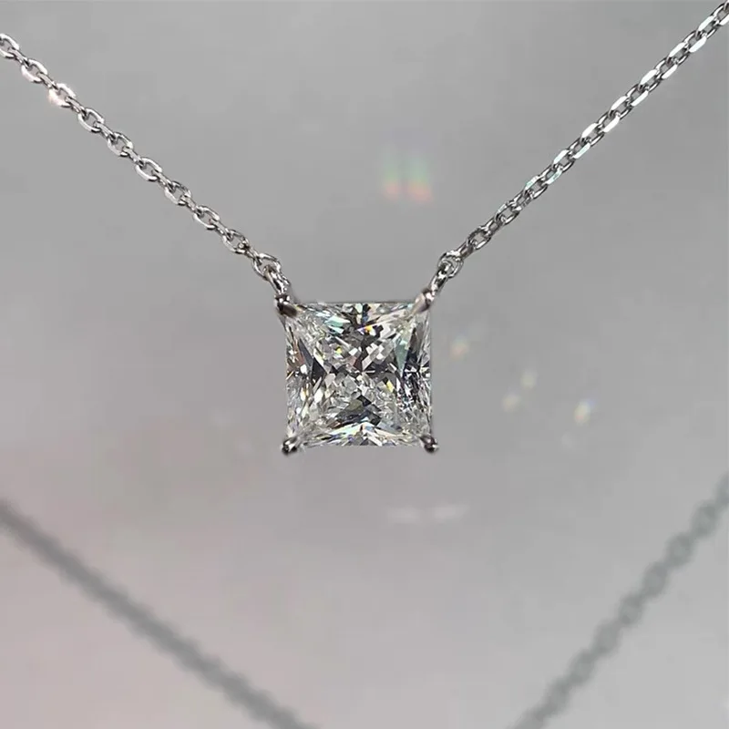 Xiaoyan 100% S925 Silver 8 * 8mm Princess Square White Diamond Personalized Necklace Pendant Anniversary Commemorative Gift