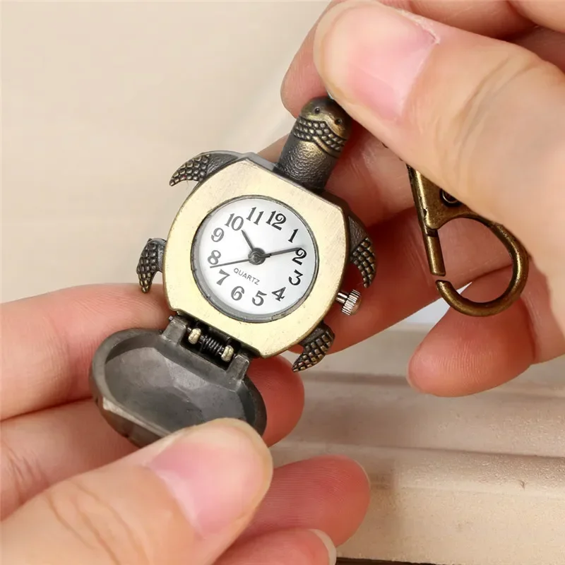 Bronze Tortoise Watch Key Chain Pendant Quartz Pocket Watches for Men Women Antique Decoration Accessory Relojes De Bolsillo