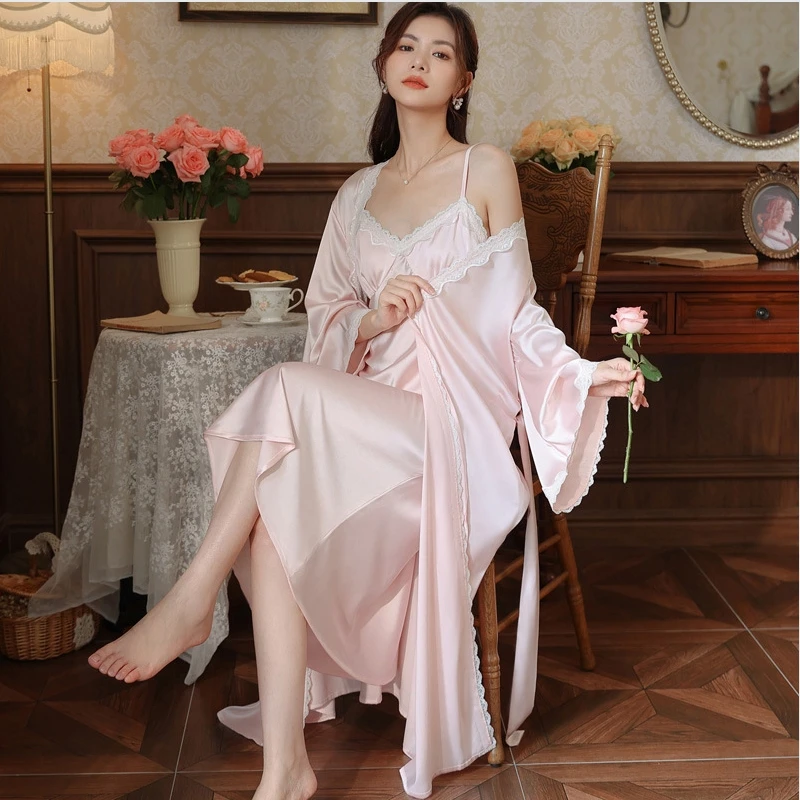 Long sleeved nightgown, women's spring imitation silk nightgown, ice silk palace style pajamas with chest cushion, outerwear hom