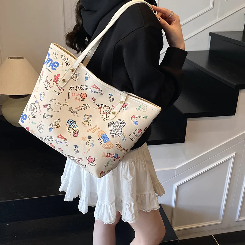 

Bag for Women 2025 New Trendy Fashion Graffiti Fashion Large Capacity Niche Cartoon Printed Commuting Shoulder Tote Bag