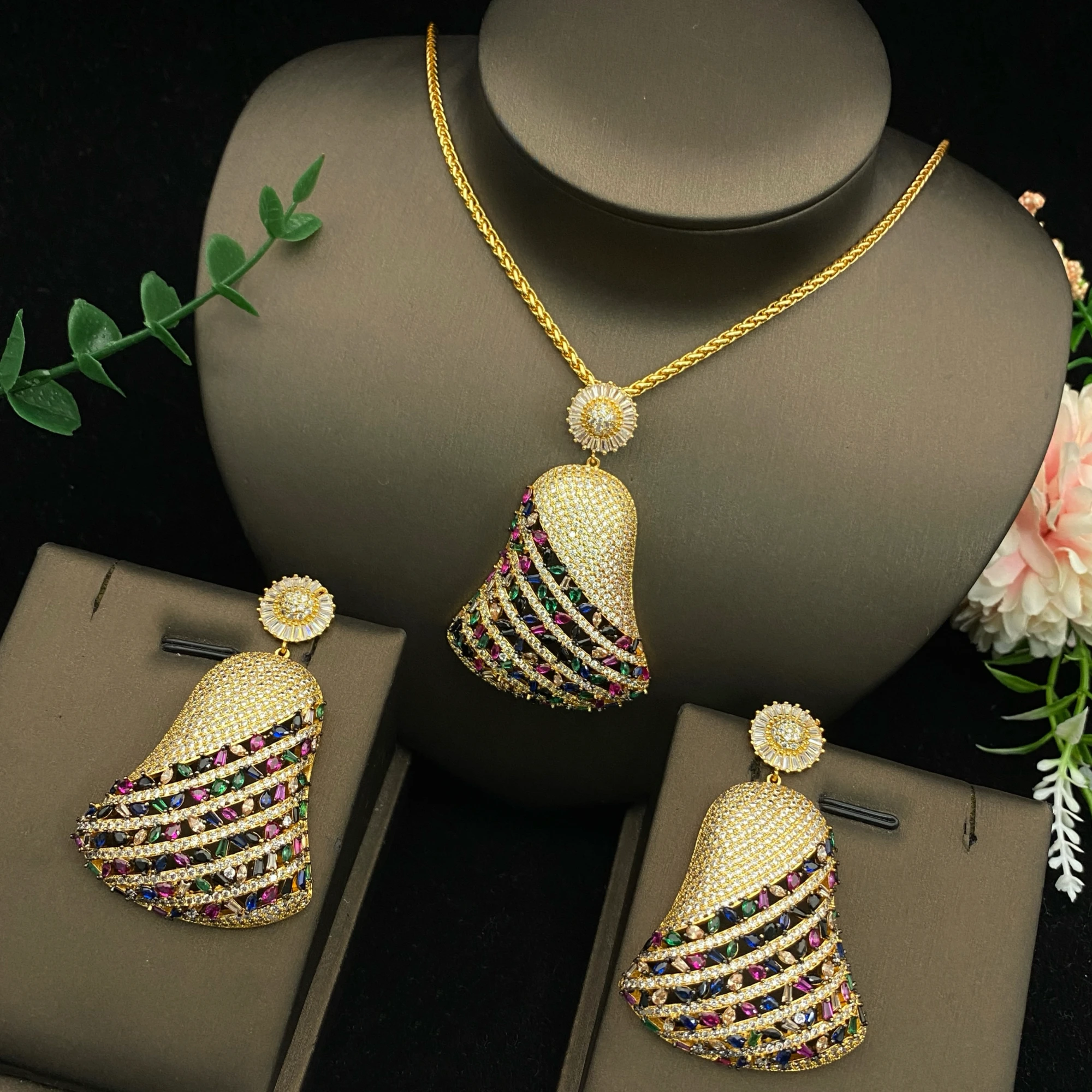

JRH Hollow Bell Colored 2-Piece Set Necklace Earrings Women Gold Electroplated of Colorful Zircons Graceful Style Parties