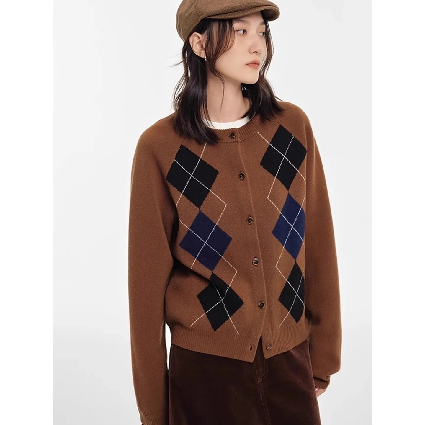 سترة نسائية لخريف 2025 على شكل ماسة 100 سترة من الكشمير الخالص معطف سترة محبوكة أوروبية راقية الألوان #5