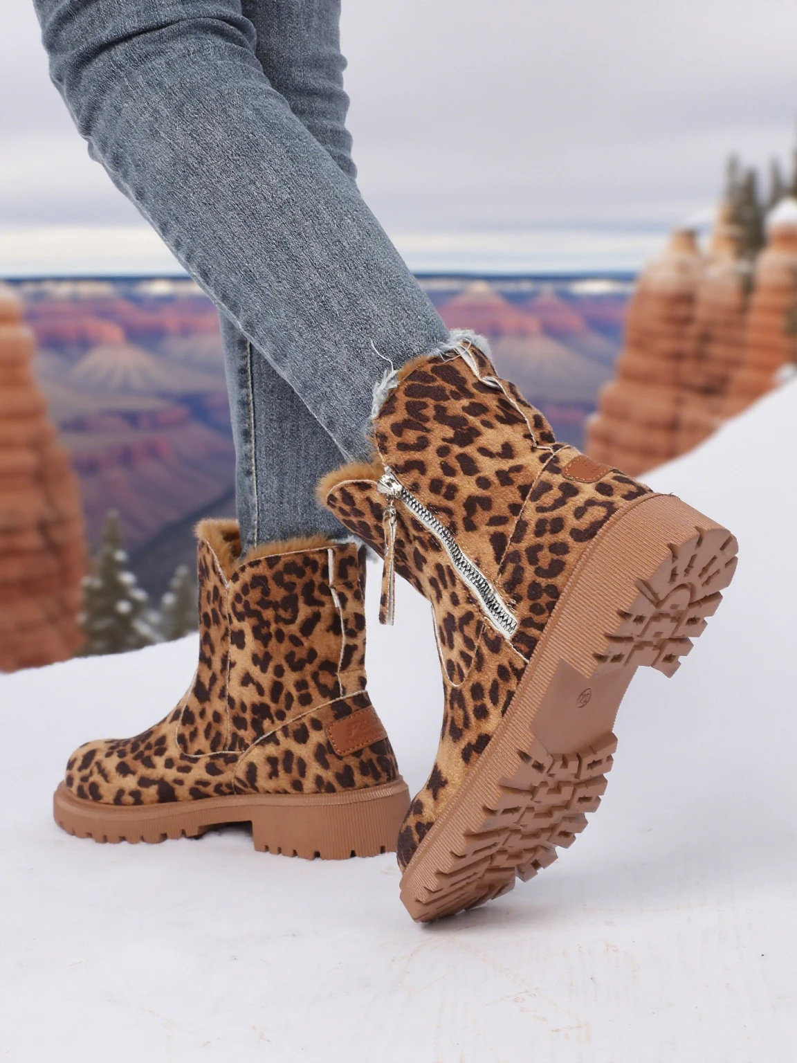 

Женская повседневная обувь на толстой подошве с боковой молнией, осенние модные короткие зимние ботинки