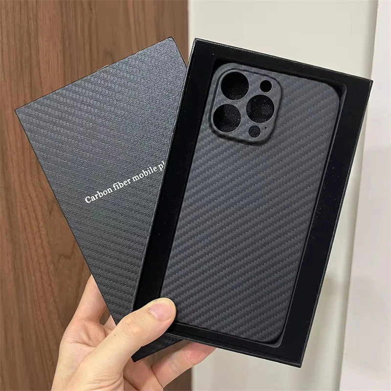 

For iPhone 15 Pro Max Plus Luxury Carbon Fiber Phone Case Ultra Thin Frosted Anti Fingerprint Protective Cover For iPhone 15 Pro