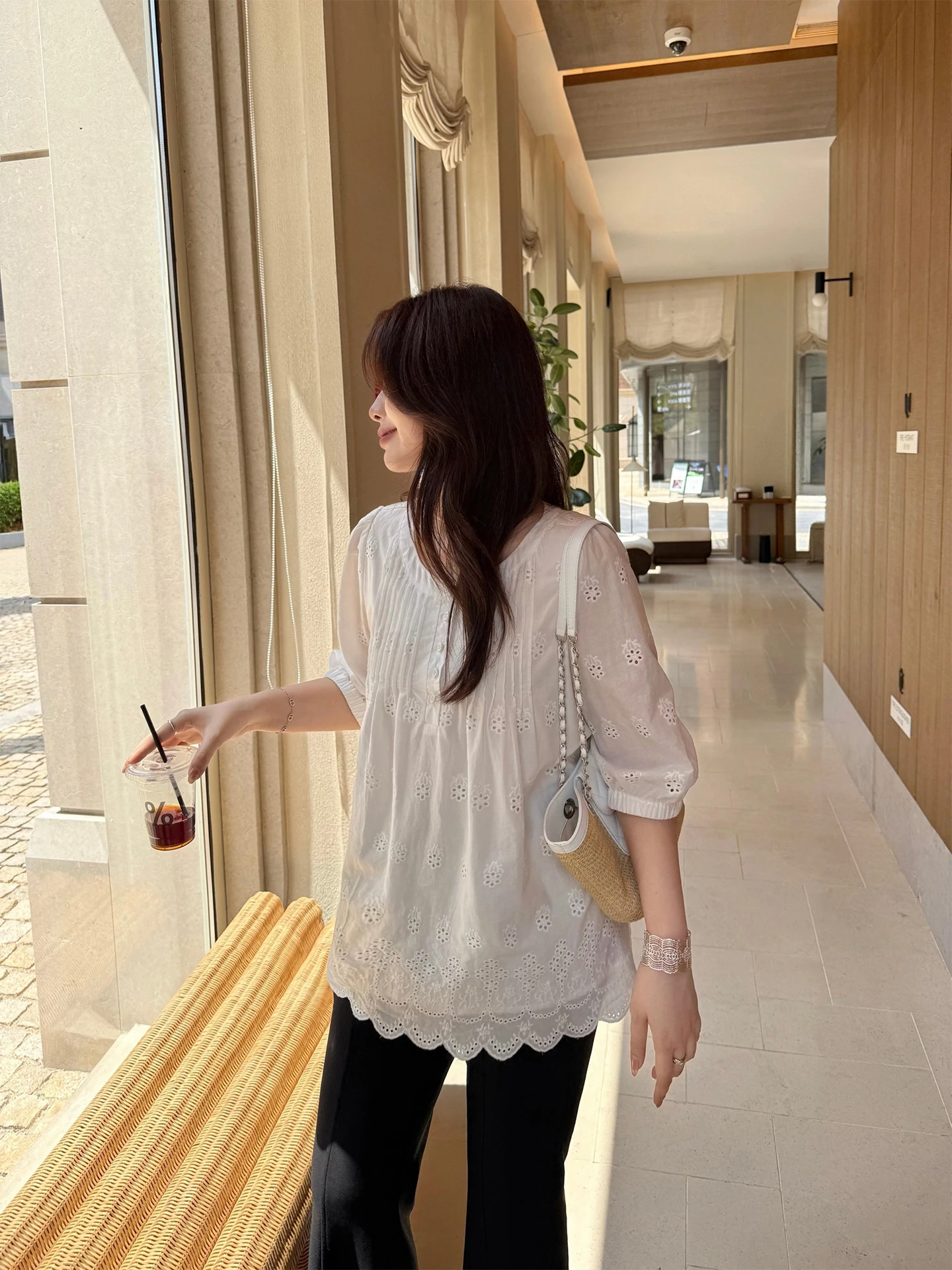 

plus Size Embroidered Cotton Shirt Loose Fit Casual Style round Neck Seven Sleeve Women's Top for Plump Sister Comfortable Shirt