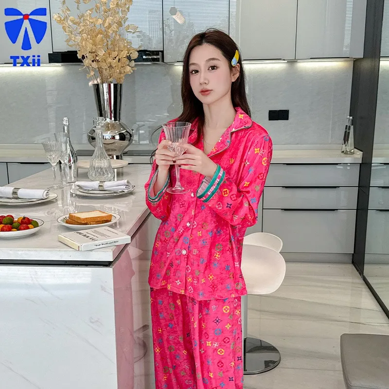 Pajamas Women's Spring Autumn Long Sleeve 2024 New Arrival Outwear Red Ins Style Winter Gold Diamond Velvet Home Clothes suit