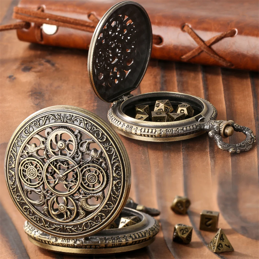 Vintage Gearwheel Hollow Alloy Metal Fob Chain Pocket Watch Case with 7pcs/Set Mini Dice Novel Pocket Watch Case Game Dices Gift