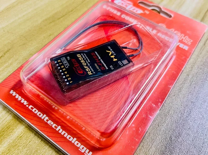 

Cooltech RSF08SB Compatible with S-FHSS SBUS 5/8-Channel Futaba Receivers for 10J 8J 6K 6J 14sg 18MZ WC 18SZ Frsky Delta 8
