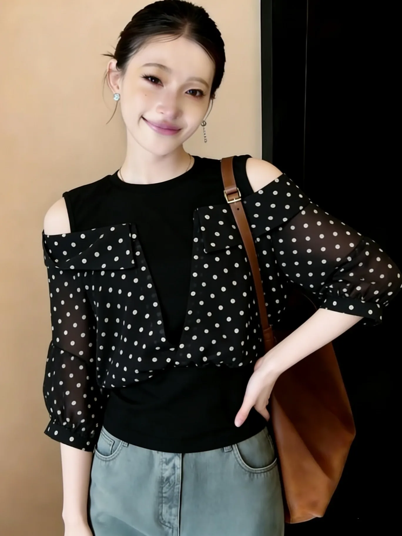 

Летняя женская рубашка с коротким рукавом и открытыми плечами в горошек, больших размеров, модная, универсальная, стройнящая, для повседневной носки, в стиле ко-орд.