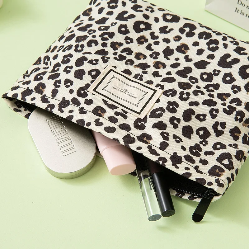 New fashion small leopard print western style cosmetic bag portable canvas small mobile phone bag clutch bag