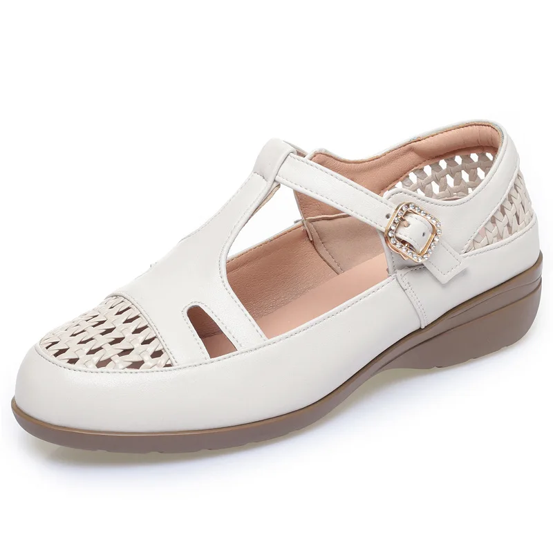 

All Match Big Size 42 43 Retro Round Head Genuine Leather Shoes Platofrm Sandals 2026 Womens Flats Cutout Hole Shoes Office Mom
