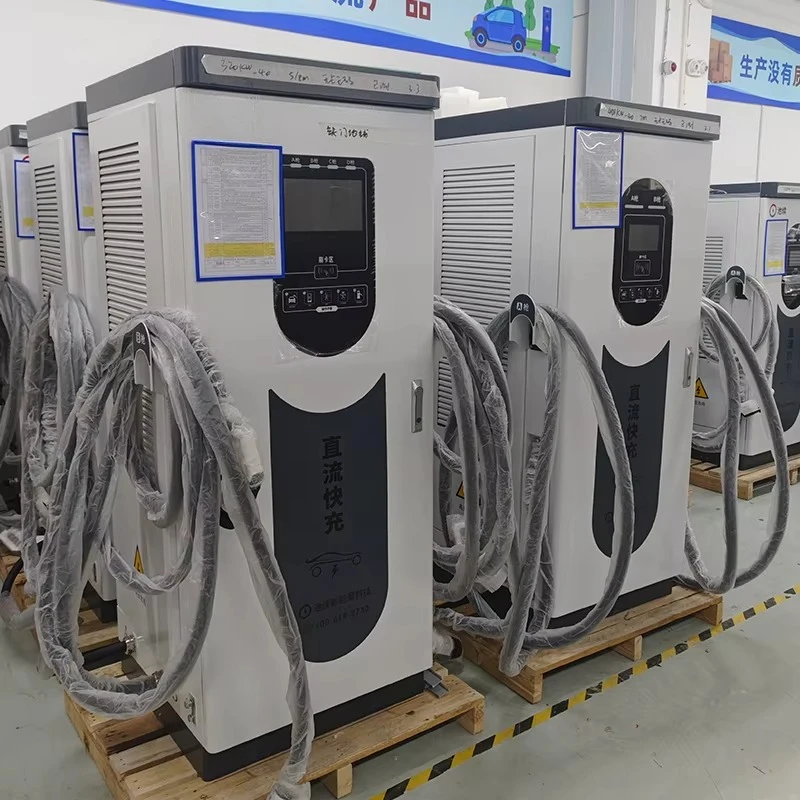 เครื่องชาร์จรถยนต์ไฟฟ้ากระแสตรงแบบพกพา 60kW พร้อมรถเข็นและช่องรับพลังงานแสงอาทิตย์ รองรับ 380V/480V กันน้ำ IP67
