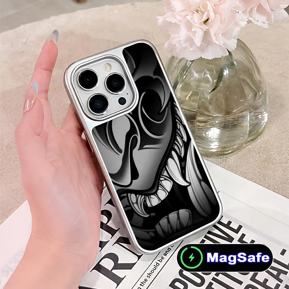 

Чехол для телефона Hannya Samurai Warrior для iPhone 17 16 15 14 13 12 11 Air Pro Max Plus с поддержкой MagSafe, серебристое покрытие, красочный, стильный