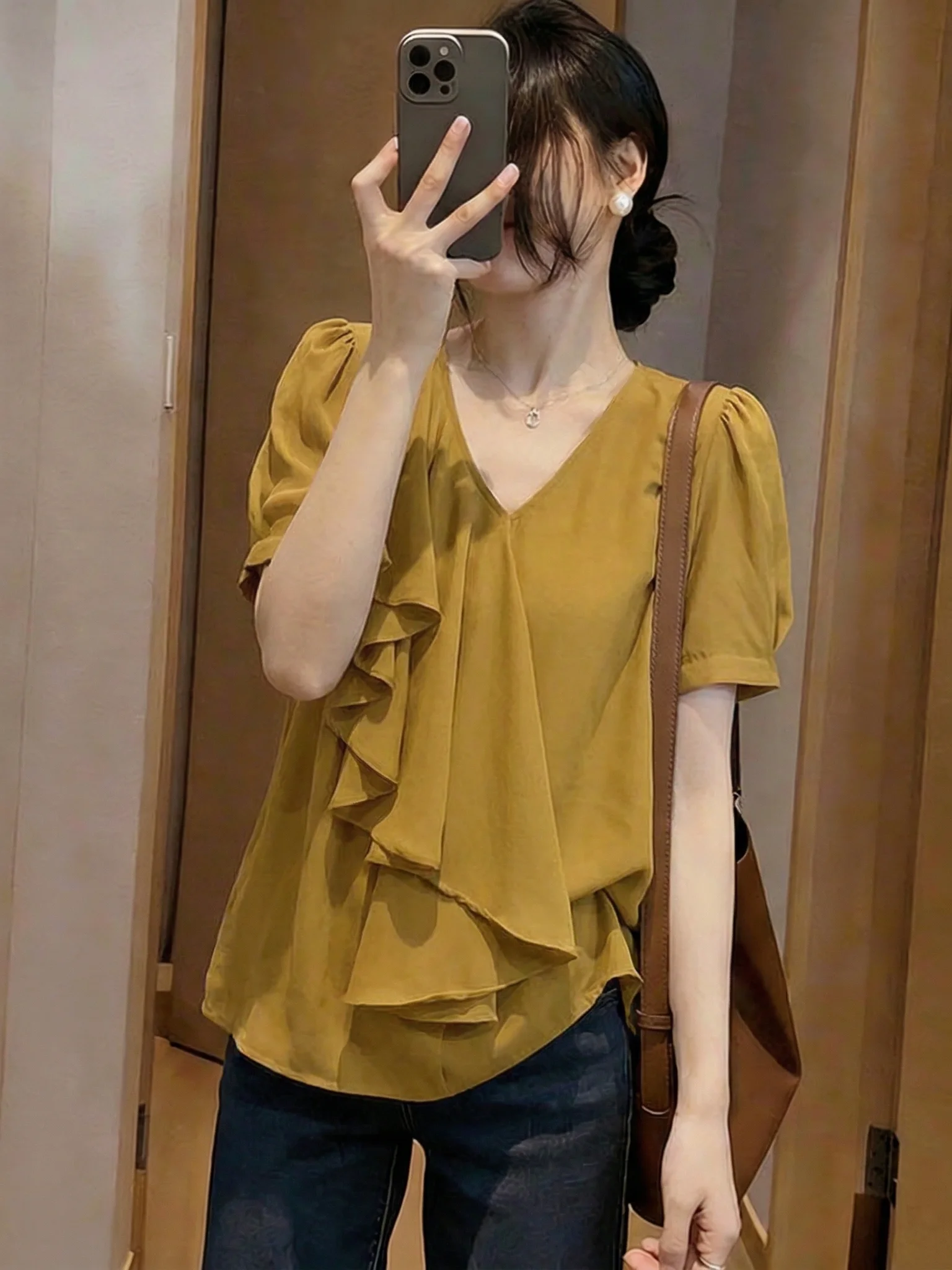 

Chic Anti-Aging Lace Trim V-Neck Short Sleeve Women's Shirt Summer New Style Small Top plus Size Korean Style Loose Fit Blouse