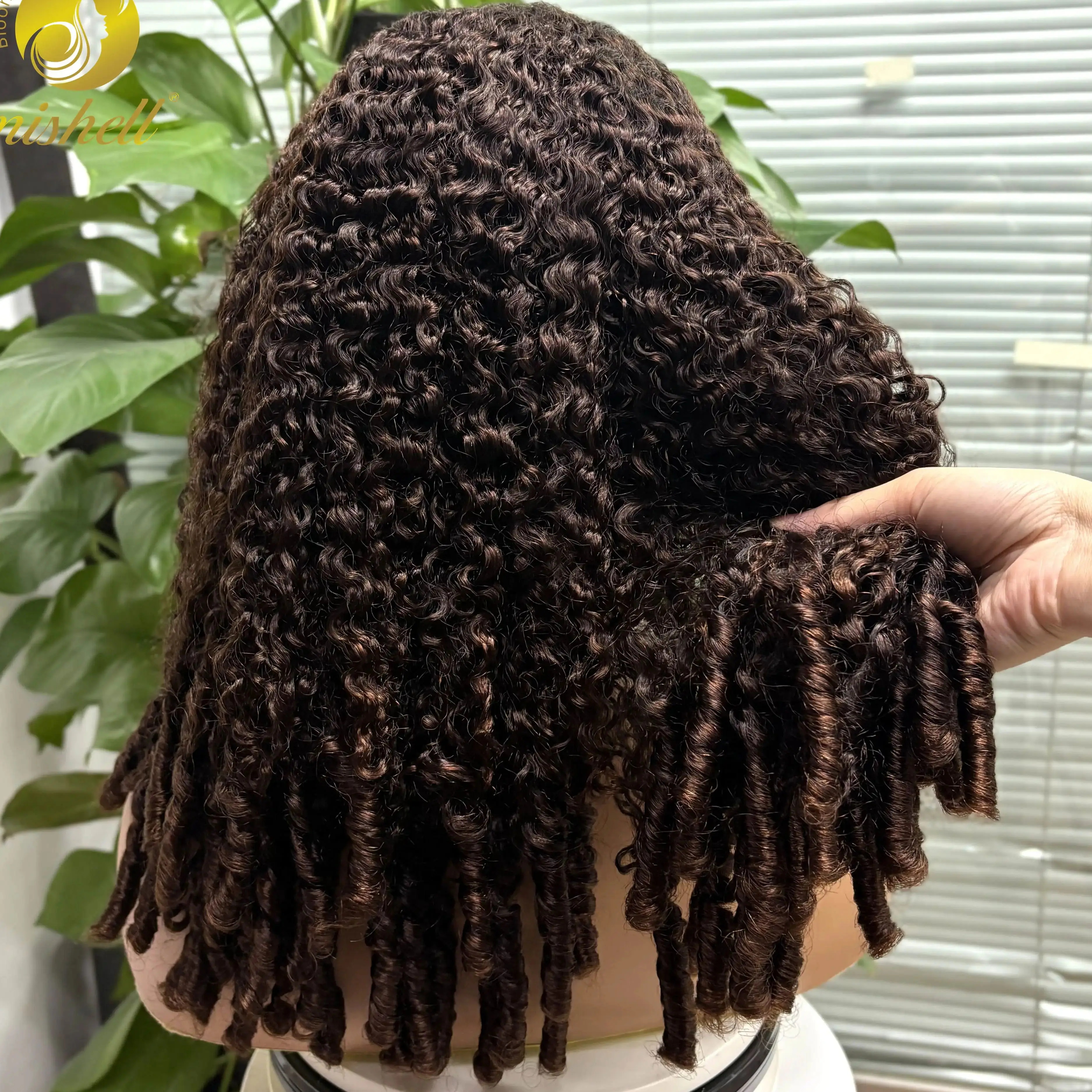 350% 5x5 Glueless Dark Ombre Birmees Spiral Krullend Haarwerk met Kant Sluiting, Boeiende Krullen Haarwerk voor Vrouwen, Voorgeplukt Remy Haar - afbeelding 2