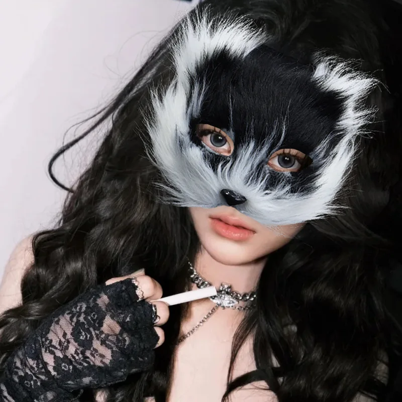 

Halloween Fox Cat Half Face Mask Animal Cosplay Party Masquerade Costume New Plastic Mask