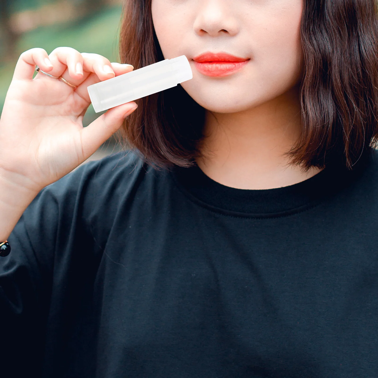 100Pcs Lip Balm Tubes Empty Containers Caps Durable for DIY Lipstick Storage Use Lip Container Tubes