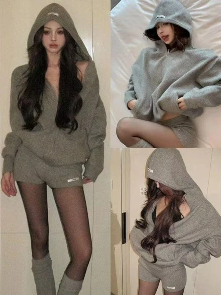 

2025 Retro Suit Vintage Knitted Sweater V-neck Women Long Sleeved Two-piece Set Autumn Winter Slim Fit Mini Skirt New Design