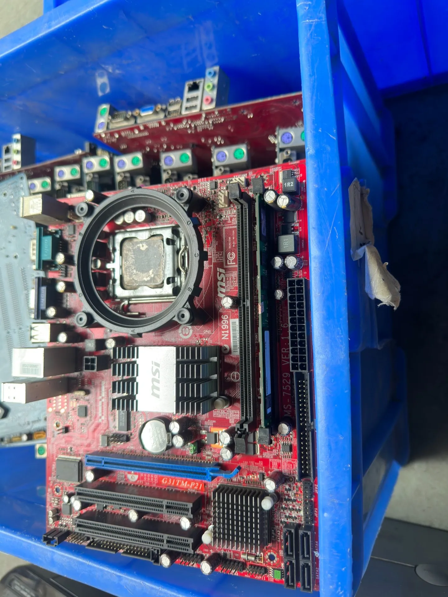 Рисунок 3 - Известный бренд — материнская плата MSI G31PM-P21