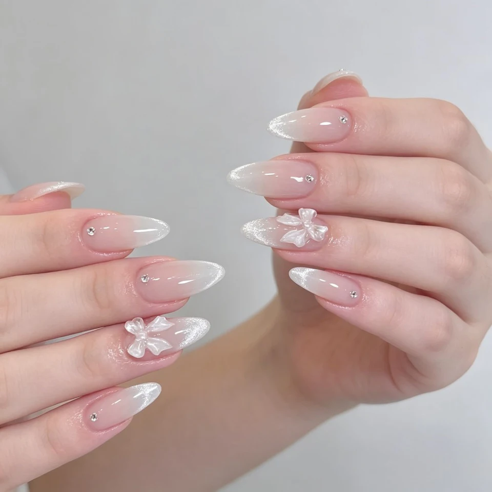 24 Uñas Postizas Francesas con Puntas de Diamante y Moño Tridimensional, Uñas Almendradas para Mujeres y Niñas 5