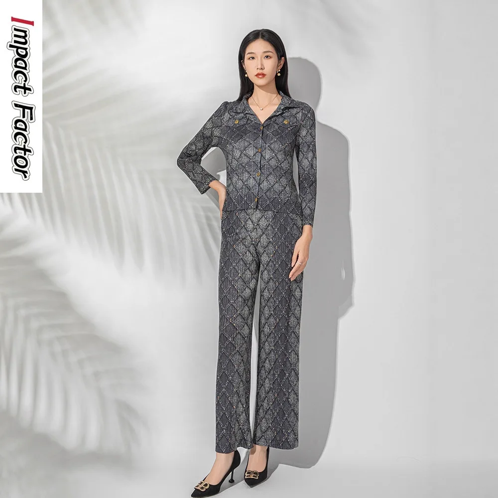 

Miyake плиссированный модный повседневный костюм, новый комплект из двух предметов с длинными рукавами и воротником рубашки, топ с высокой талией, прямые брюки