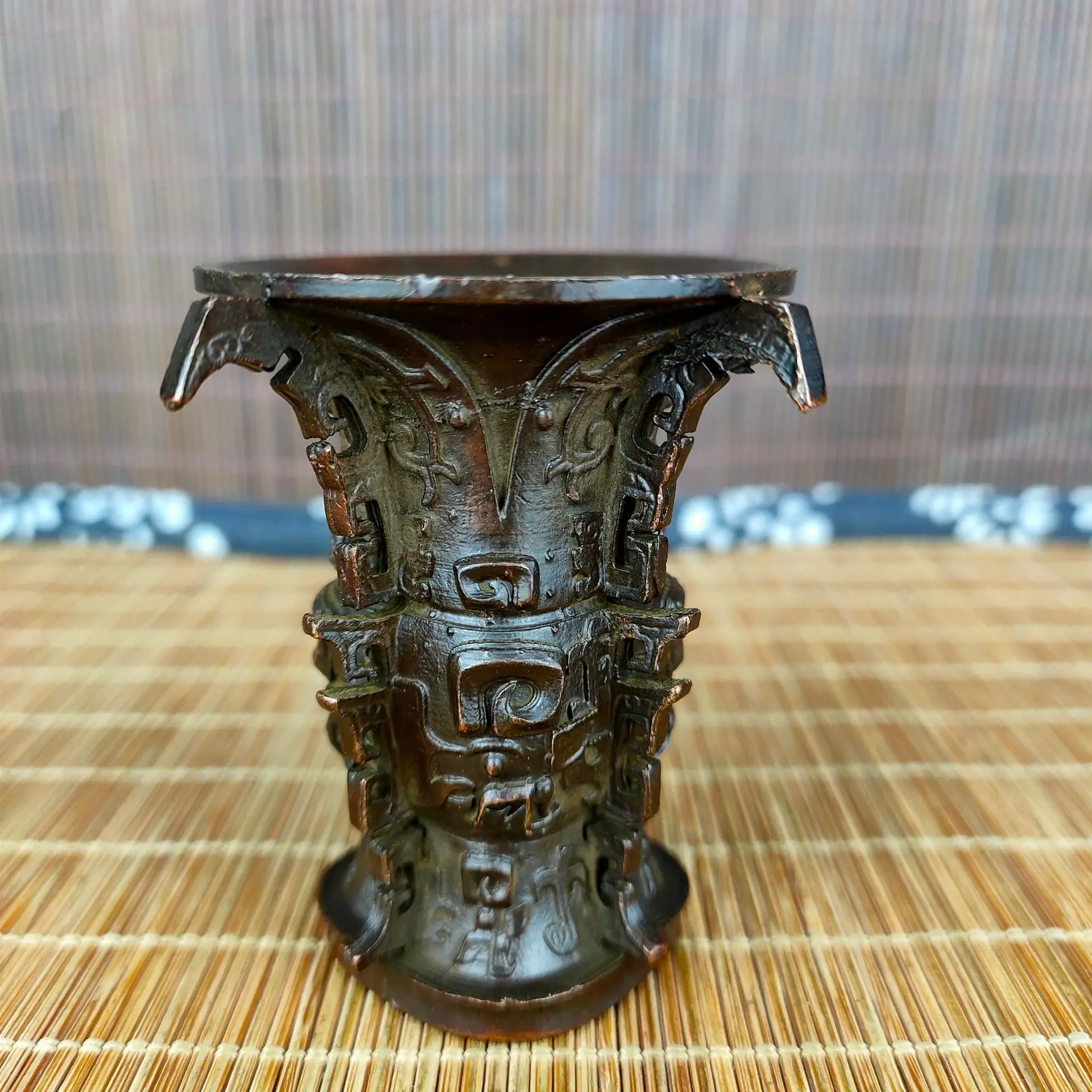 

Old He Zun Bo Gu Jia Antique copper Chinese Style Living Room Office Decoration and Decoration