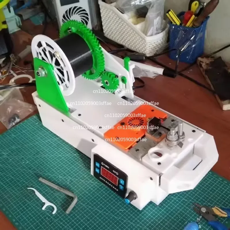 Машина для изготовления проволоки с 3D-печатью. Простая машина для литья под давлением для малого бизнеса и домашнего использования.