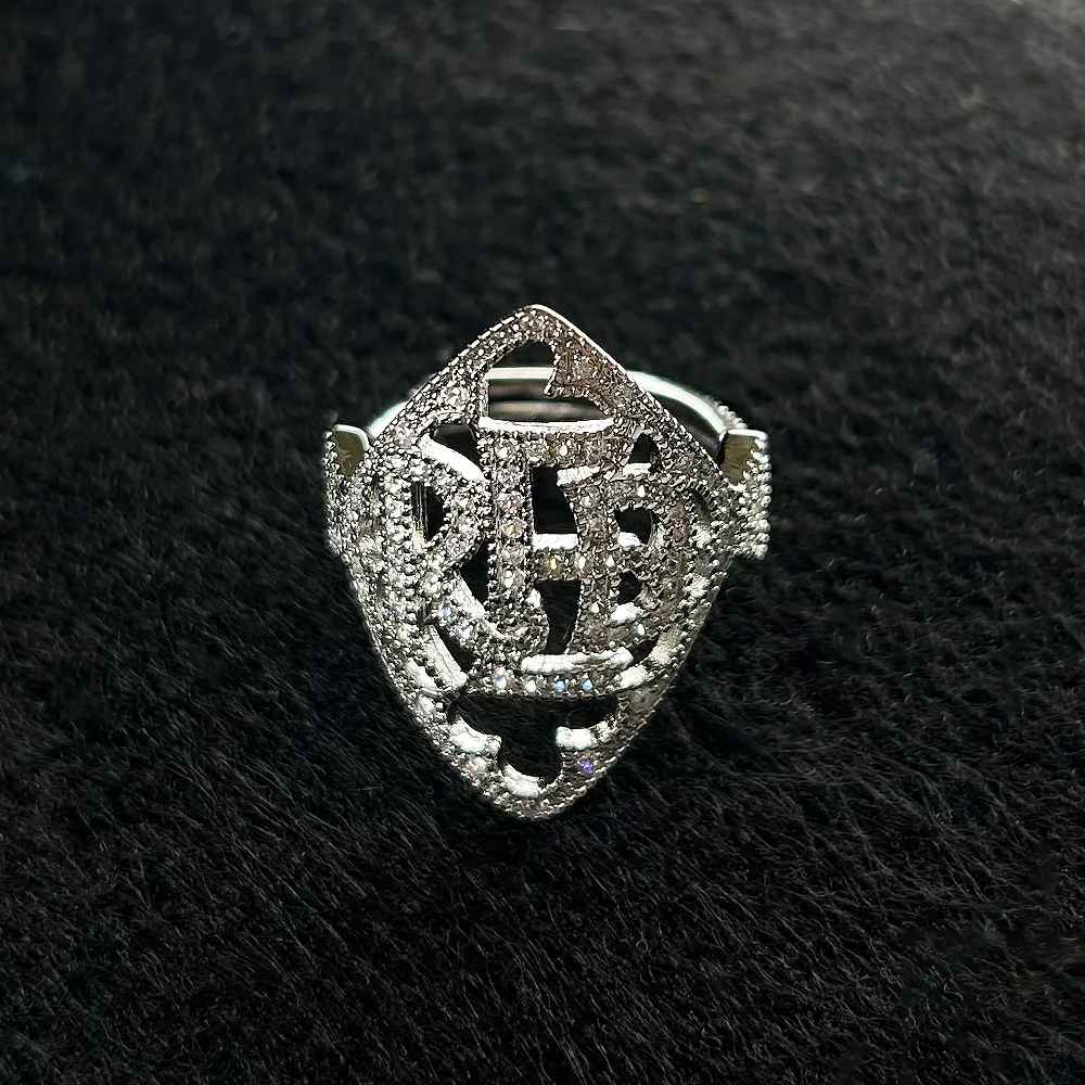 Persoonlijkheid Luxe Taylor Rode Letters Full Crystal Stone Ring Unisex Verstelbare Ringen Accessoires Fans Geschenken Sieraden