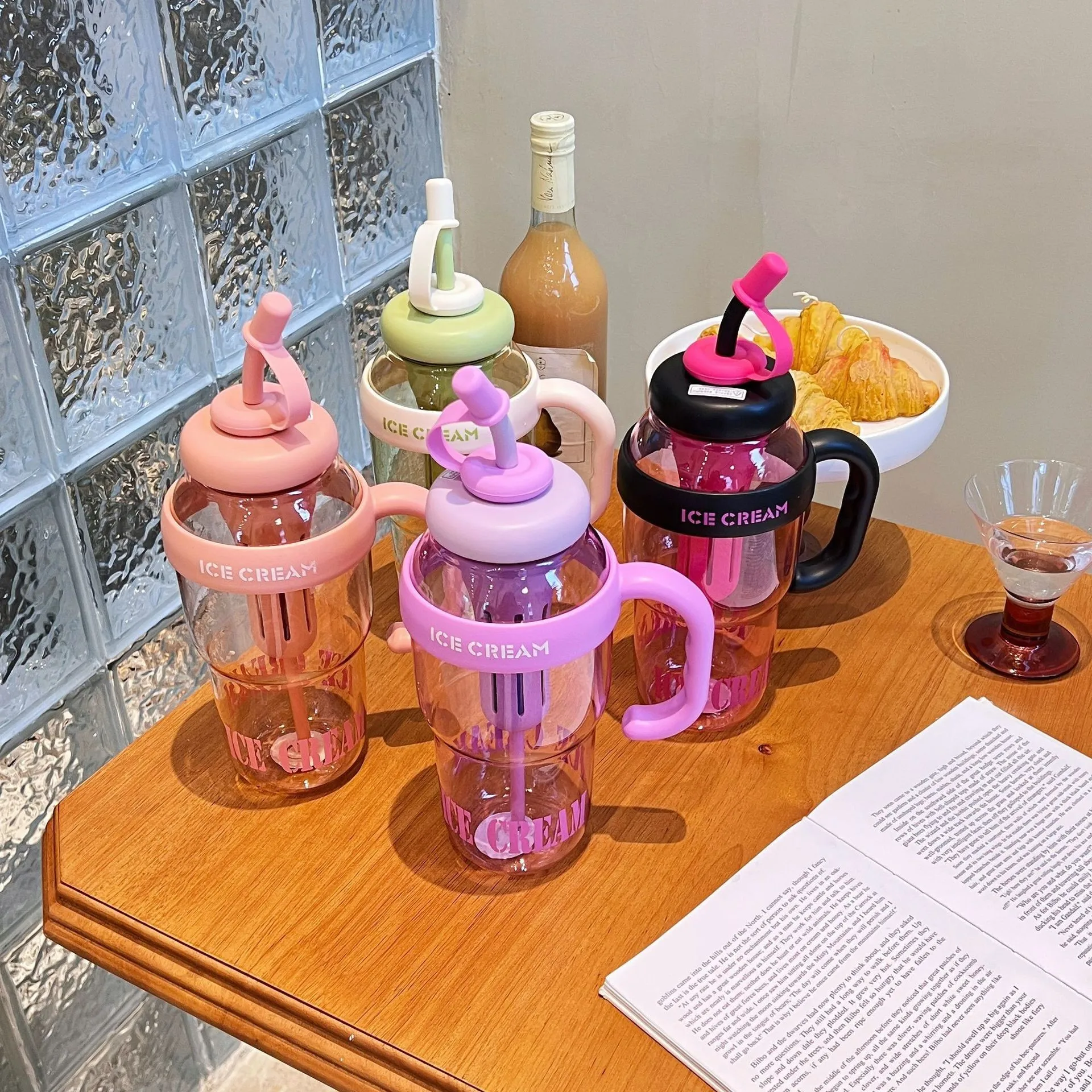 New1400ML سعة كبيرة زجاجة مياه رياضية الصيف كوب ماء للشرب السفر في الهواء الطلق المحمولة الصالة الرياضية اللياقة البدنية كوب ماء