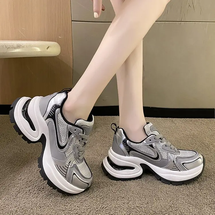 Silver Increase  Thick Bottom Sneakers Female 2024 Fall and Winter New Leather Casual Pops Shoes Sneakers Women Hot Style