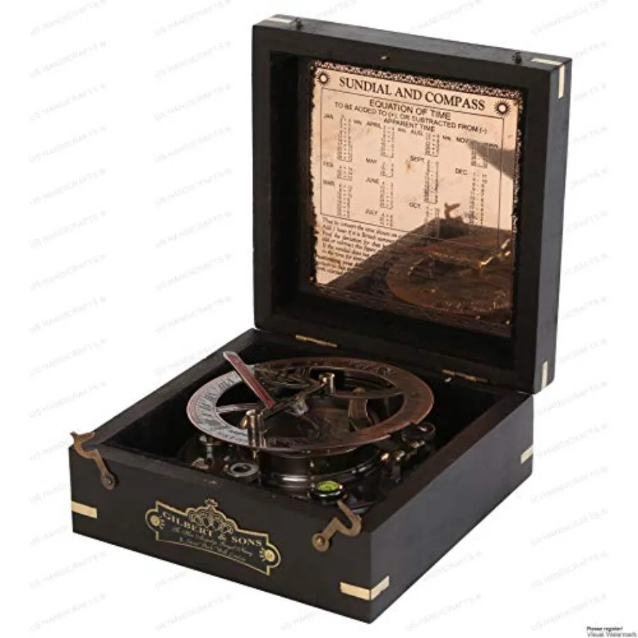 

Maritime Sundial Compass Engraved Pocket Compass with Wooden Case