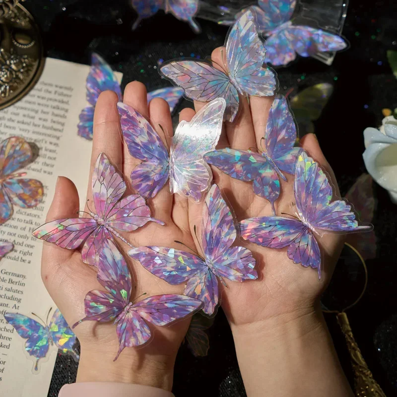 

40 шт. стикеров из ПЭТ с кристаллами в виде бабочек, серия «Иридисцентное золото», для декора дюрмей и журналов