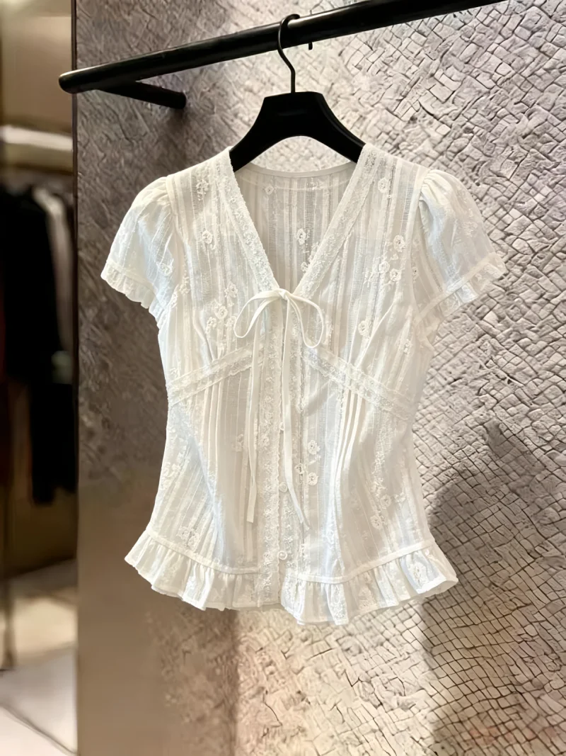 

Elegant Embroidered V-Neck Belted Shirt Women's Summer New Sweet Style Slimming Age-Defying Top Korean Style Straight Cut Silk