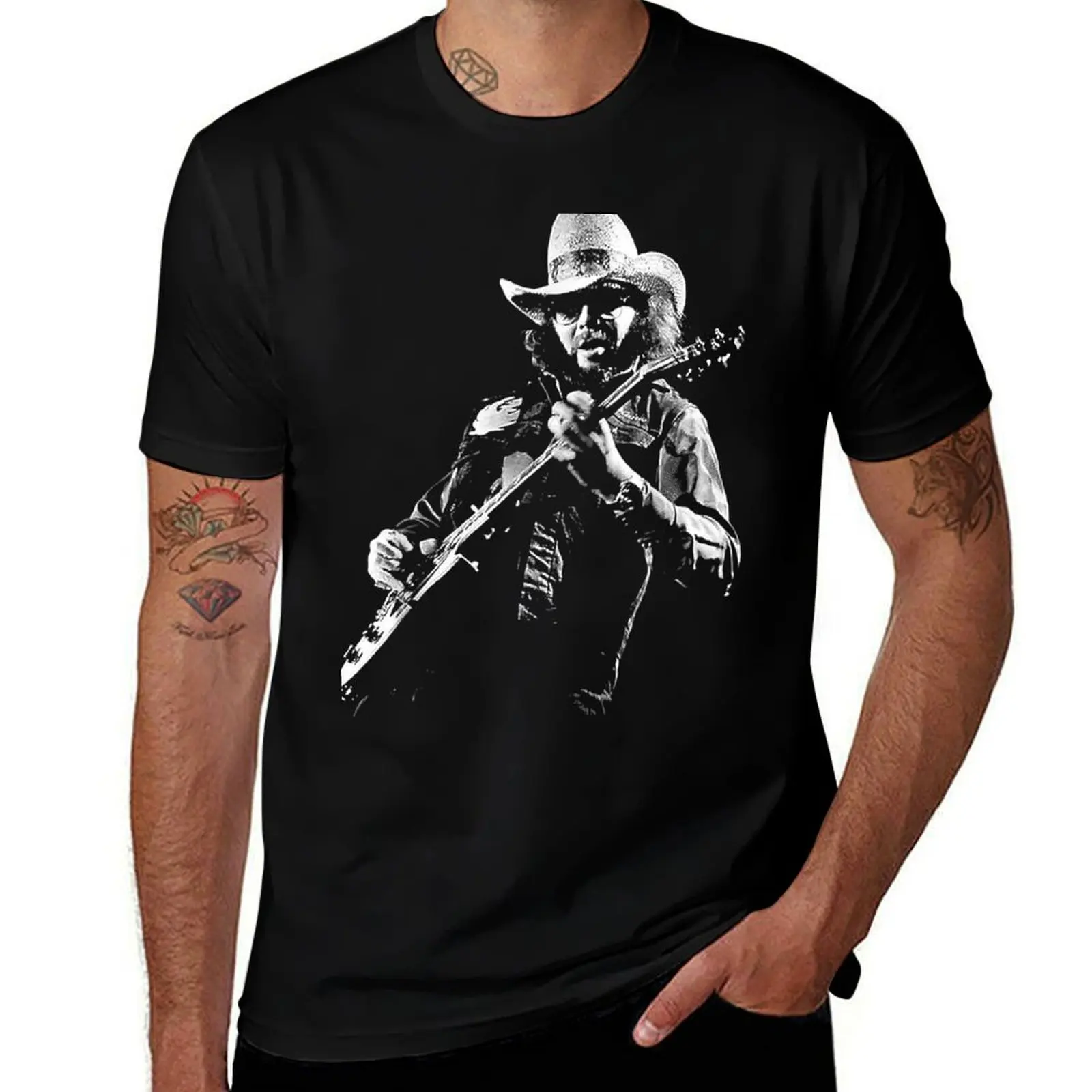 

Black and White Hank Jr Arts Williams Playing Guitar Music T-Shirt Cool Feeling Summer Tee Shirt