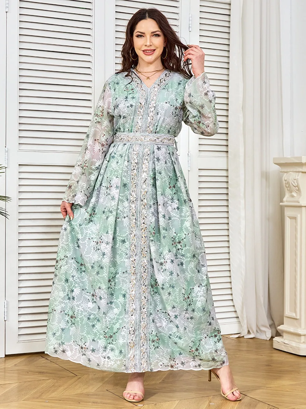 Wholesale Middle Eastern Dubai Abaya New Beaded Sequin Evening Gown Muslim Dress