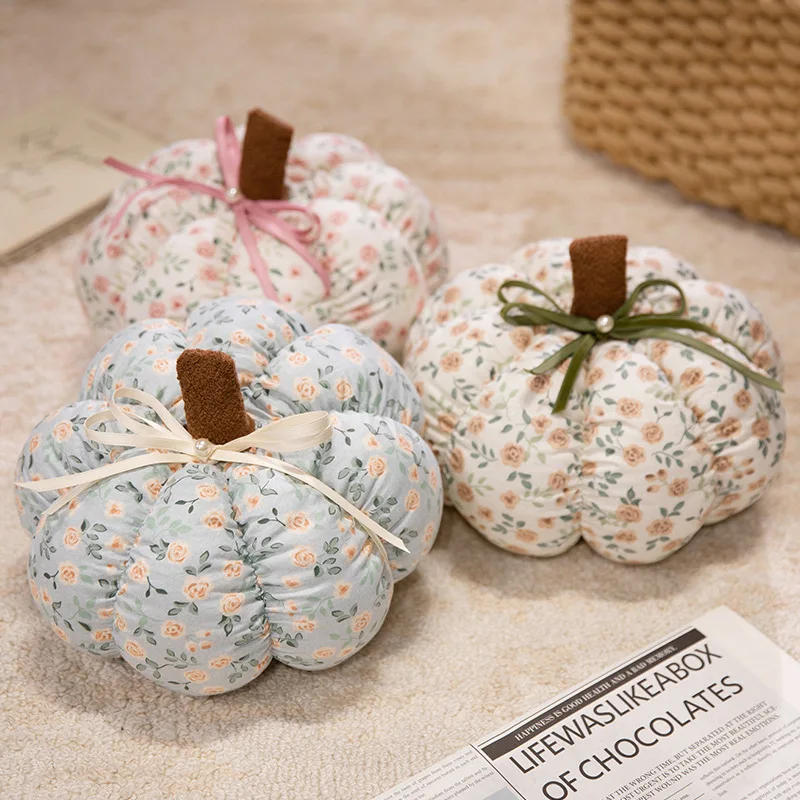 Süßes Kawaii Zartes Kürbis Süßes Romantisches Baumwollplüsch-Liebeskissen Schöne weiche Pflanze Gefüllte Puppe Dekor Wurfkissen Halloween