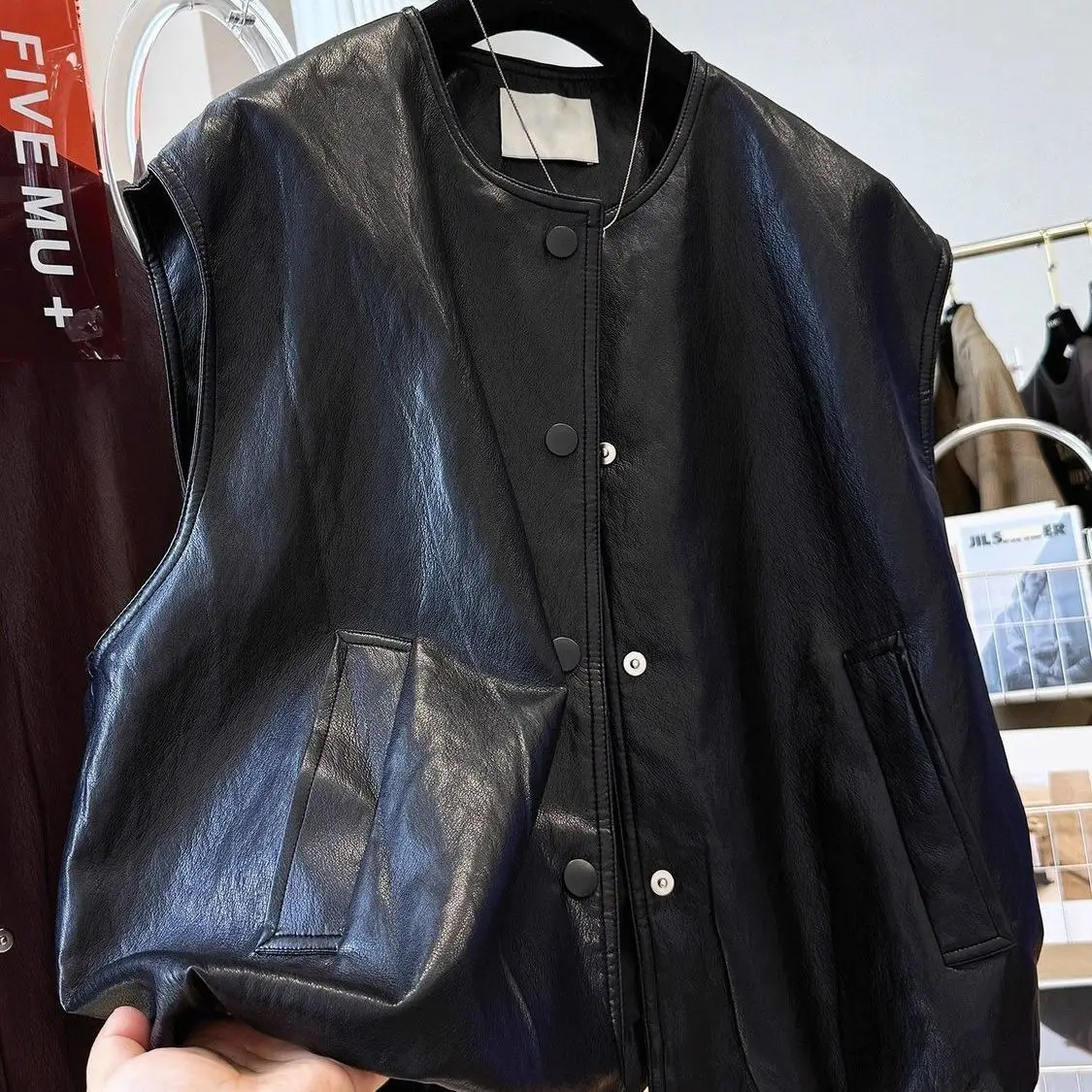 Premium retro round neck sleeveless leather vest vest jacket women's autumn and winter new Korean outside top