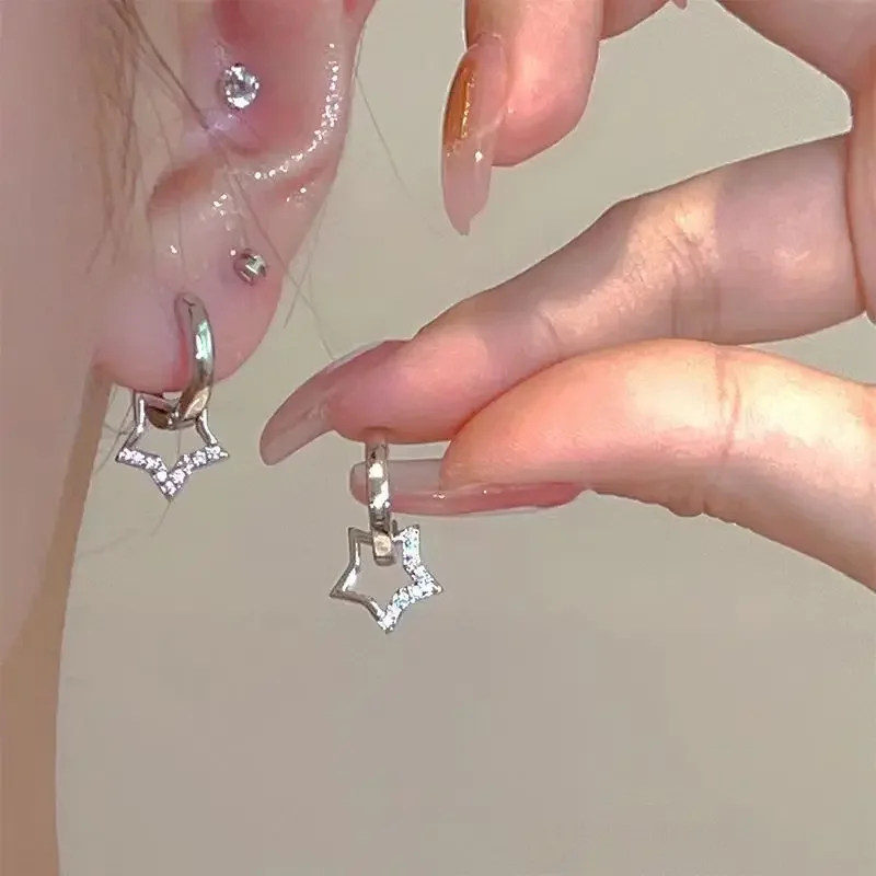 New Creative Mini Little Star Earrings Fashion Silver Color Zircon Hoop Earring for Women Holiday Jewelry Party Engagement Gifts