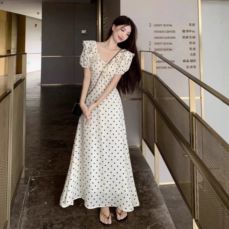 French Gentle Polka Dot Dress for Women 2026Summer New Fashion Collection Waist Cinching Sweet Temperament Lotus Leaf Edge Skirt