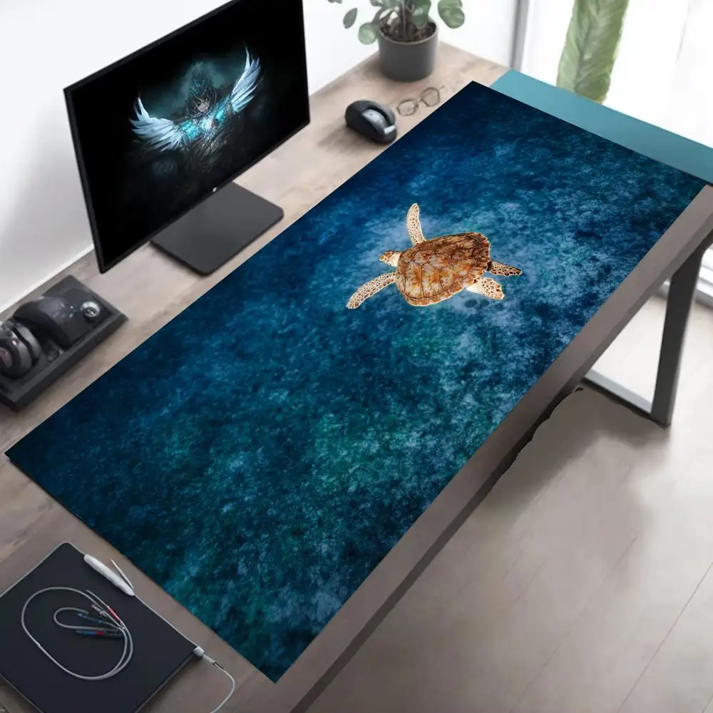 

Коврик для мыши «Черепаха», большой коврик для компьютерного офисного игрового стола, резиновый нескользящий коврик XXL с прошитыми краями, прочные коврики для клавиатуры, моющиеся настольные коврики