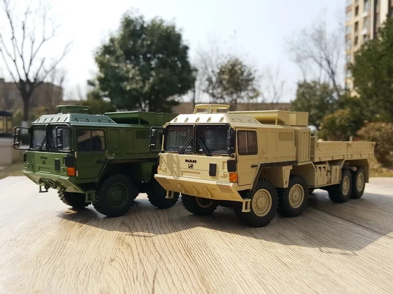 Alloy Model Toy Gift 1:32 Scale MAN 8X8 Axle Off-Road Military Tactical Truck Vehicles DieCast Toy Model for Collection