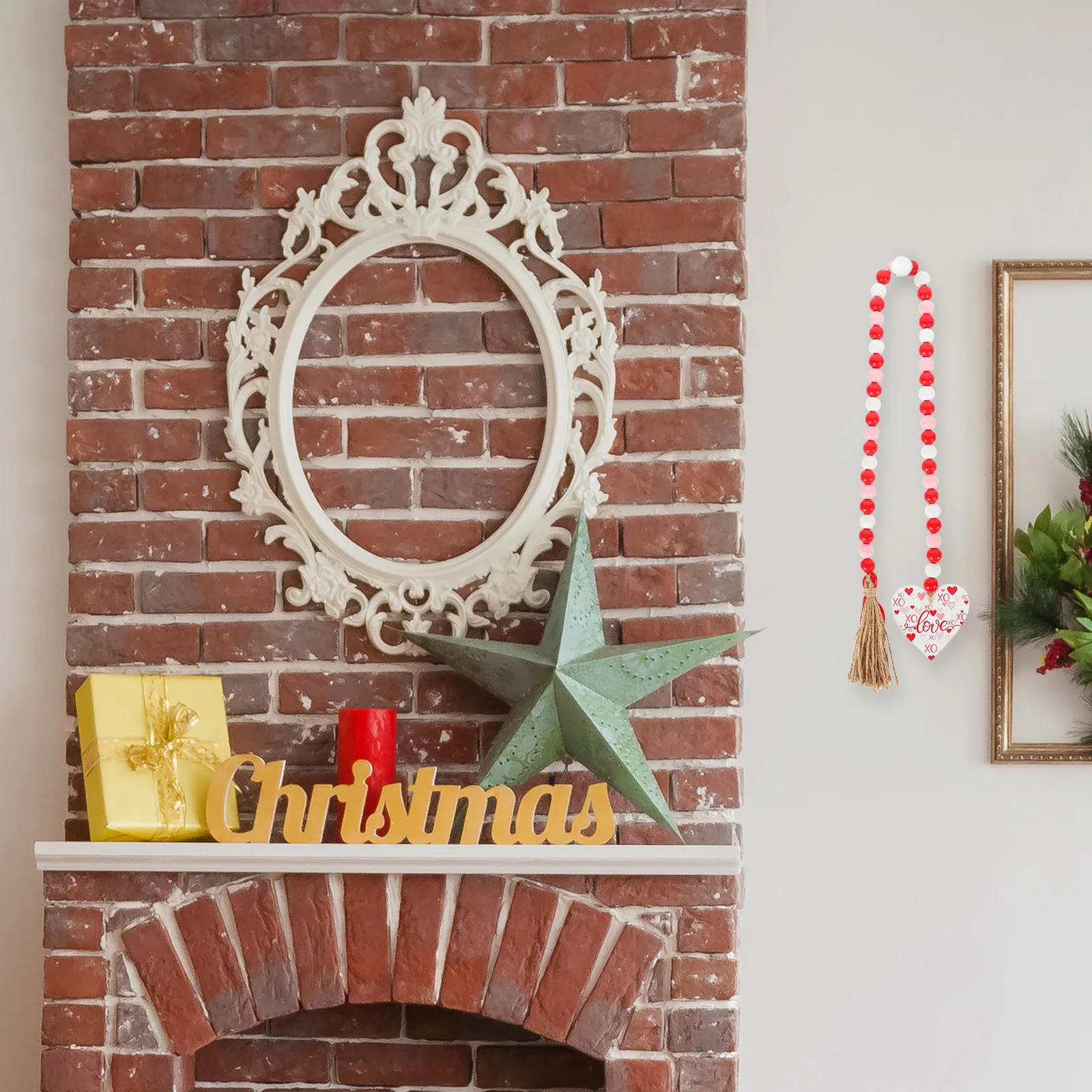 

Valentine's Day Heart Wooden Bead Garland Beaded Hanging Pendant Decoration for Wedding Party Romantic Home Decor