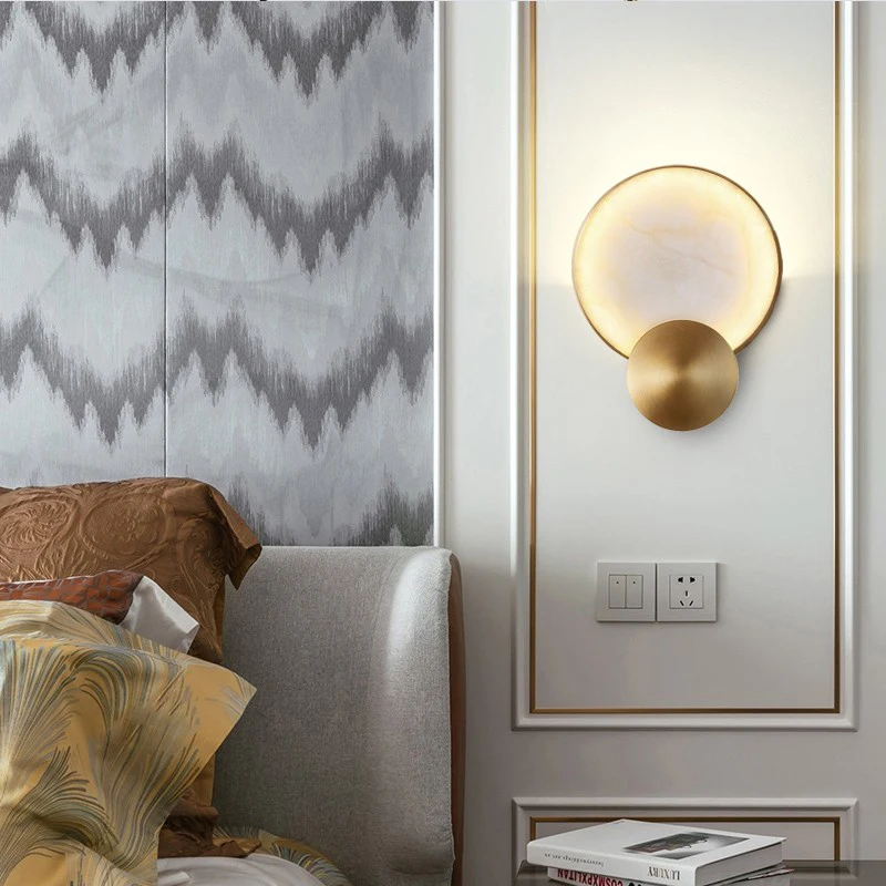 

Nordic Creative Living Room Foyer Brass Wall Lamp Postmodern Designer Simple Bedroom Bedside Study Aisle Led Marble Wall Lights