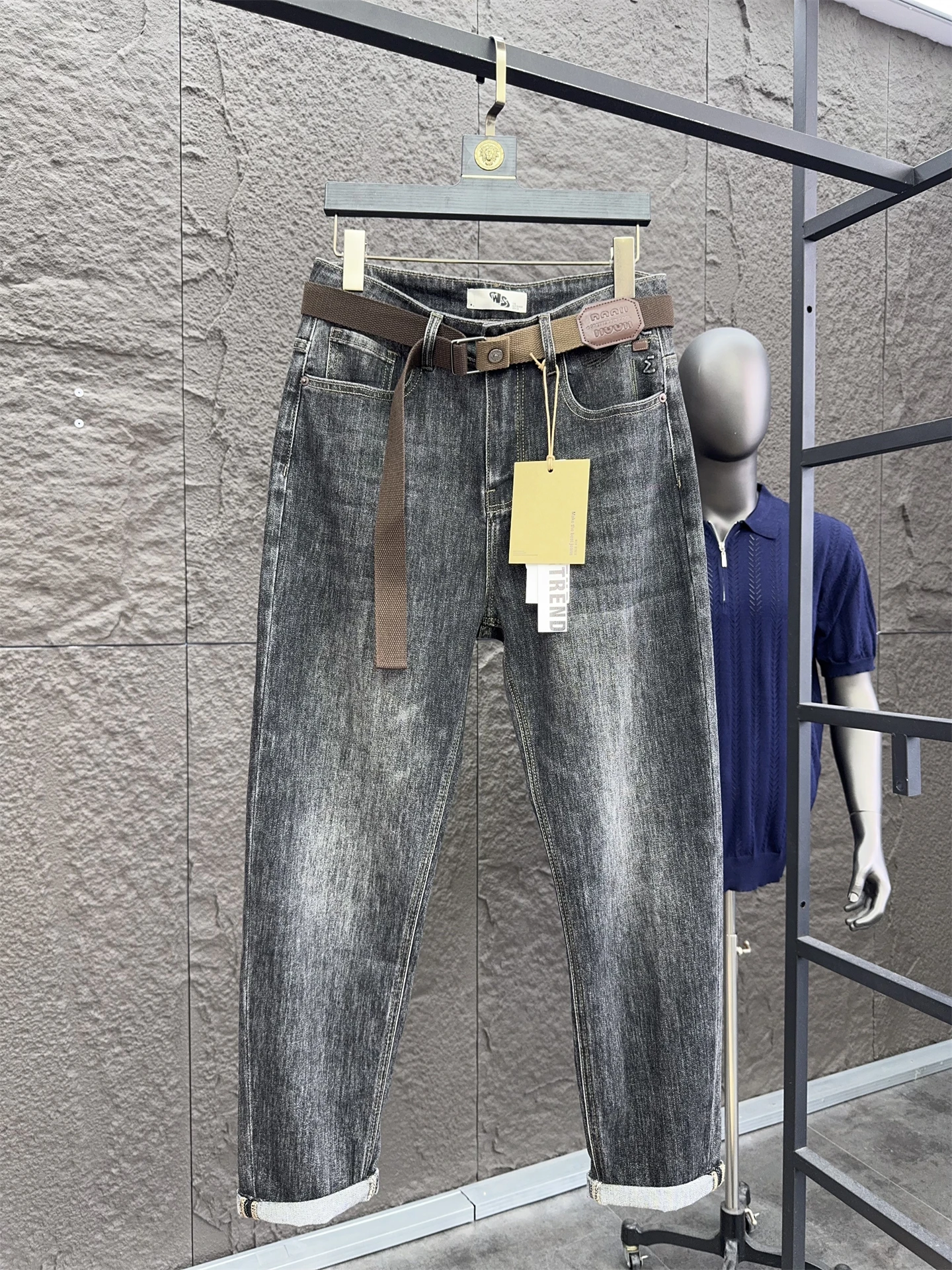 

Svip Luxury e ey 3D Tailored Men's Comfortable Elastic Cone Pants Casual Slim Fit Jeans Low Waist Cotton Stretch Denim