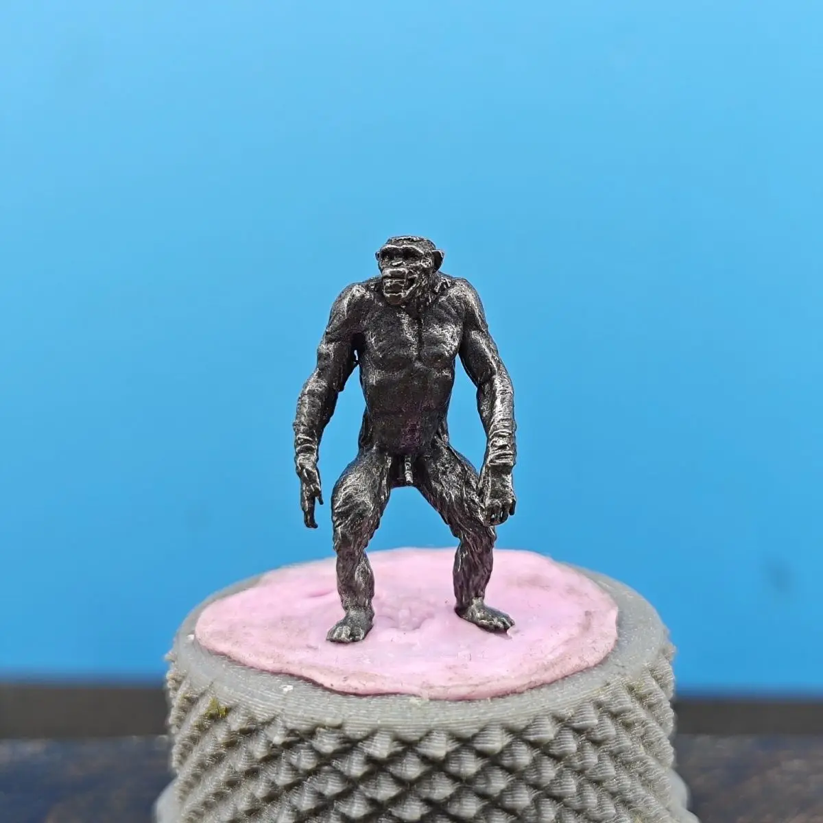 

Mini Brass Gorilla Figurine Vintage Animal Statue Small Desktop Decor Miniature Metal Sculpture Collectible