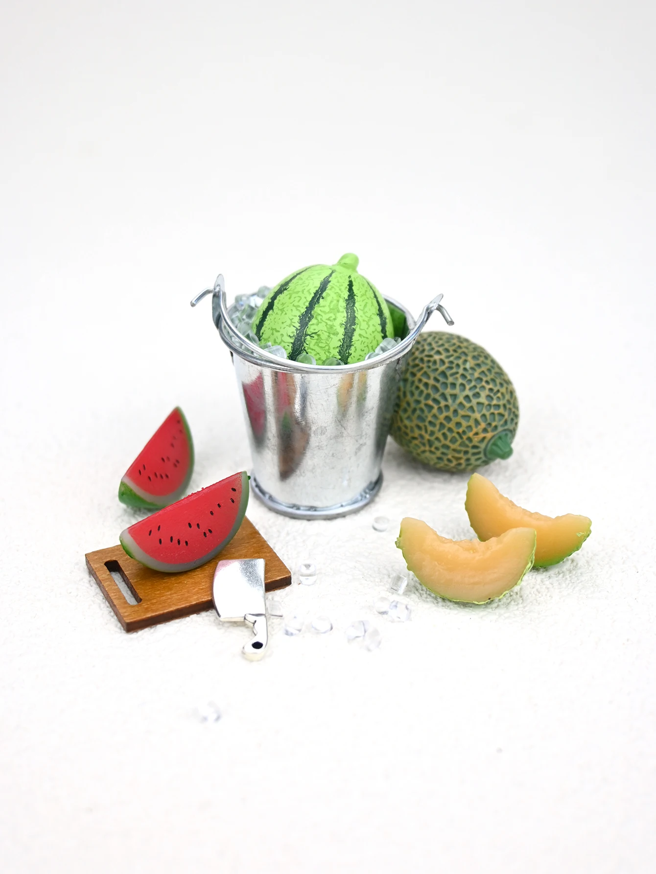 A Miniature Ice Bucket Fruit Set Decoration, Miniature Cantaloupe, Miniature Watermelon, Miniature Ice Bucket, Dollhouse Dollhouse Accessories, Dollhouse Toys, Toy House Decorations, Miniature Food Toys, Photography Pr