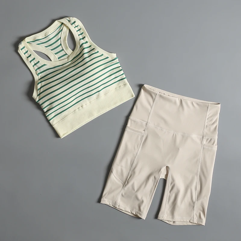 Sport- und Fitnessanzug für Damen im Sommer mit integrierter gestreifter BH-Weste mit Brustpolster, Outdoor-Lauf- und Radhose