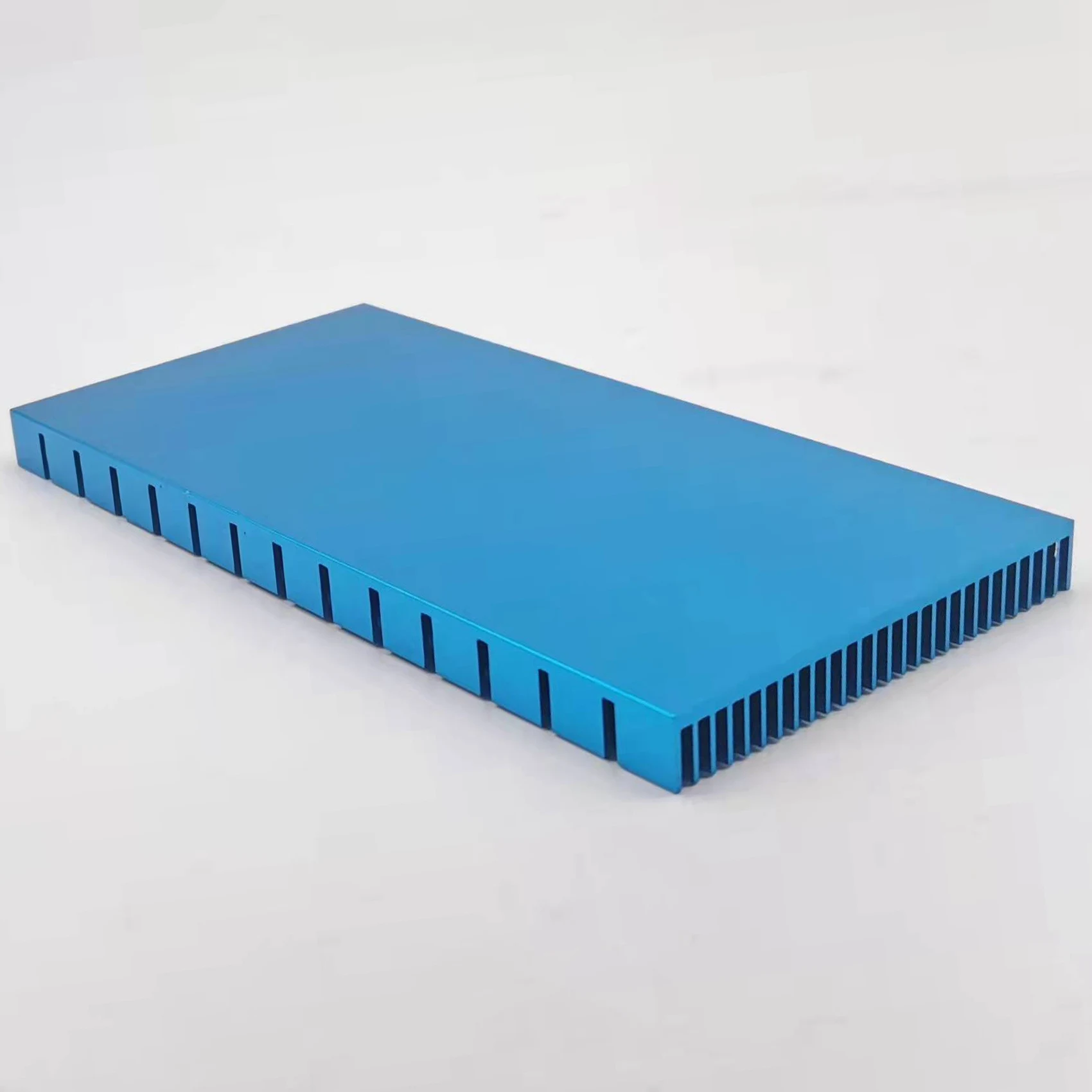 ARY-fHoge Kwaliteit Radiator Fin 150X74X10MM Mobiele Telefoon Koeling Heatsink Radiator Snijden Slot Blauw aluminium