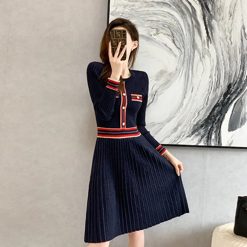 Autumn and Winter Women\'s Long Sleeved Dress High Quality Fashion Casual Commuter Knitted Dresses