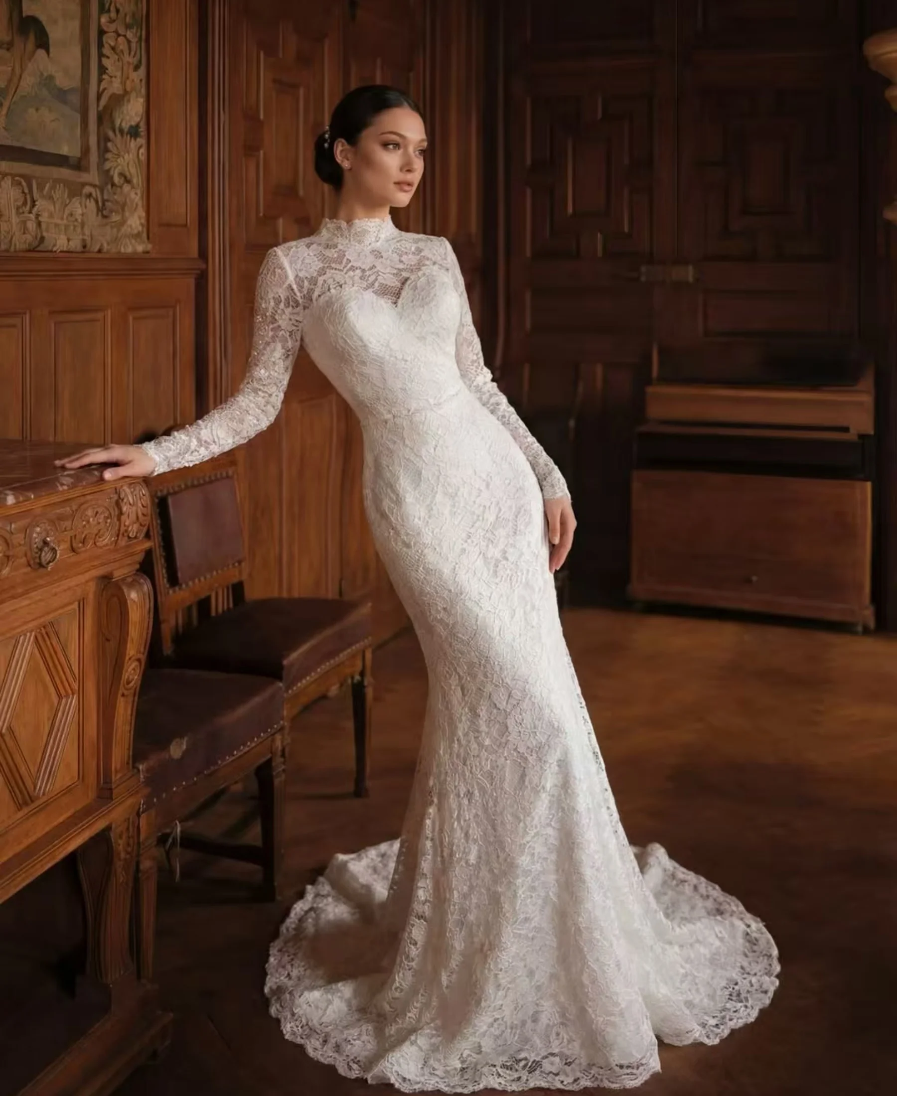 Customized High Quality Lace Mermaid Wedding Dresses for Women with High Neck Full Sleeves And Sweep Train Bridal Gown